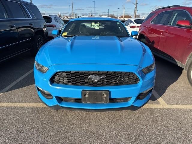 Used 2017 Ford Mustang V6 with VIN 1FA6P8AMXH5302521 for sale in Saint Louis, MO