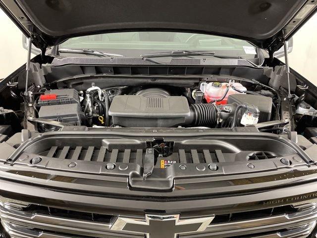 2025 Chevrolet Silverado 1500 Vehicle Photo in PHOENIX, AZ 85014-3381