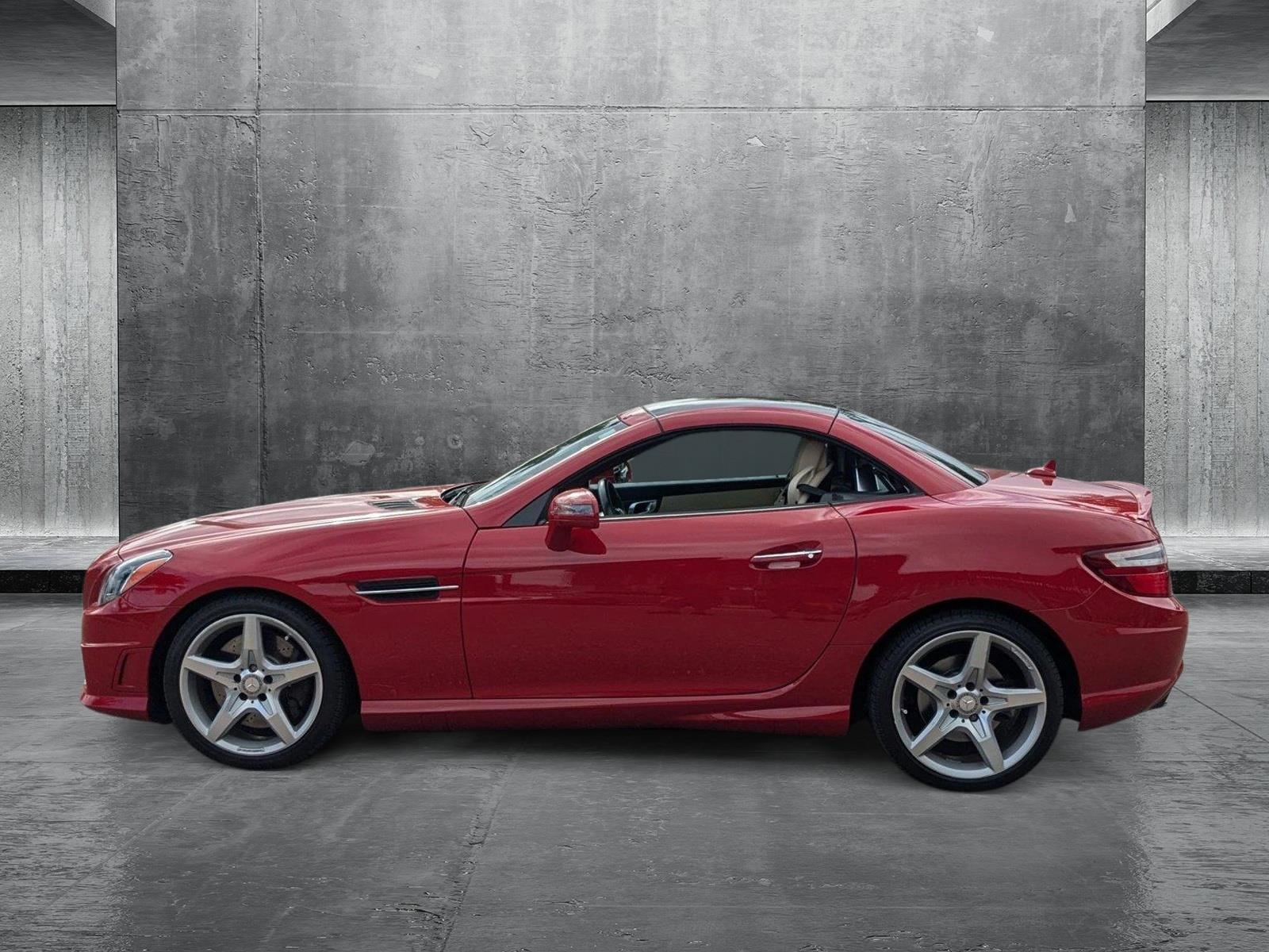 2015 Mercedes-Benz SLK-Class Vehicle Photo in Wesley Chapel, FL 33544