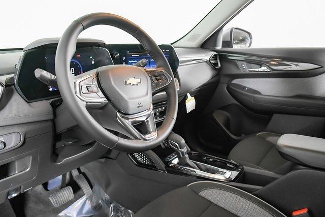 2025 Chevrolet Trailblazer Vehicle Photo in PUYALLUP, WA 98371-4149