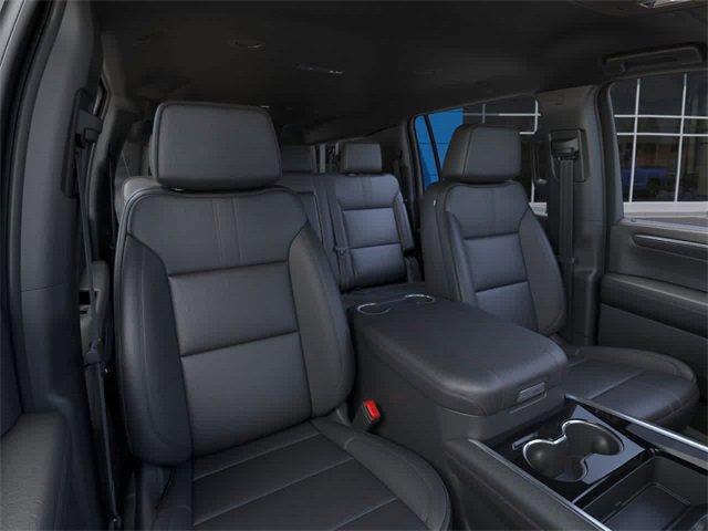 2025 Chevrolet Suburban Vehicle Photo in COLLIERVILLE, TN 38017-9006