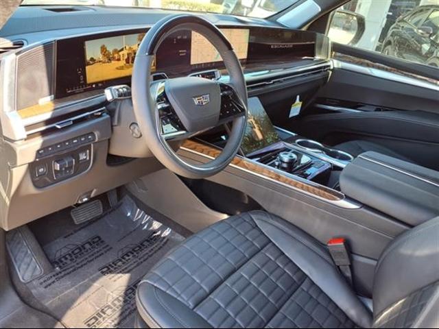 2025 Cadillac Escalade Vehicle Photo in TAMPA, FL 33612-3404