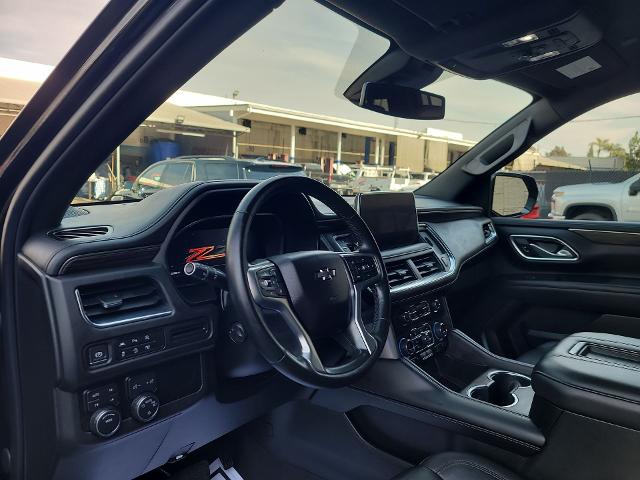 2023 Chevrolet Suburban Vehicle Photo in LA MESA, CA 91942-8211