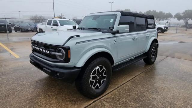 2022 Ford Bronco Vehicle Photo in HOUSTON, TX 77054-4802