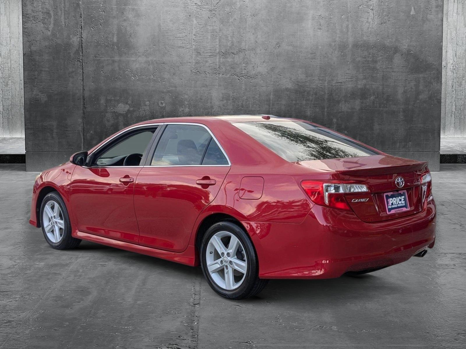 2012 Toyota Camry Vehicle Photo in PEMBROKE PINES, FL 33024-6534