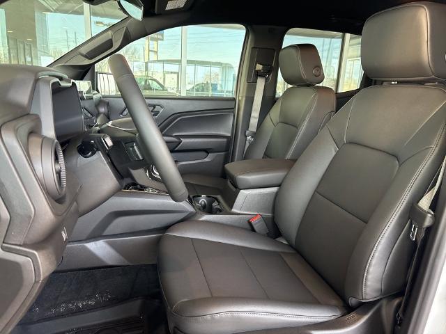 2025 Chevrolet Colorado Vehicle Photo in MANHATTAN, KS 66502-5036