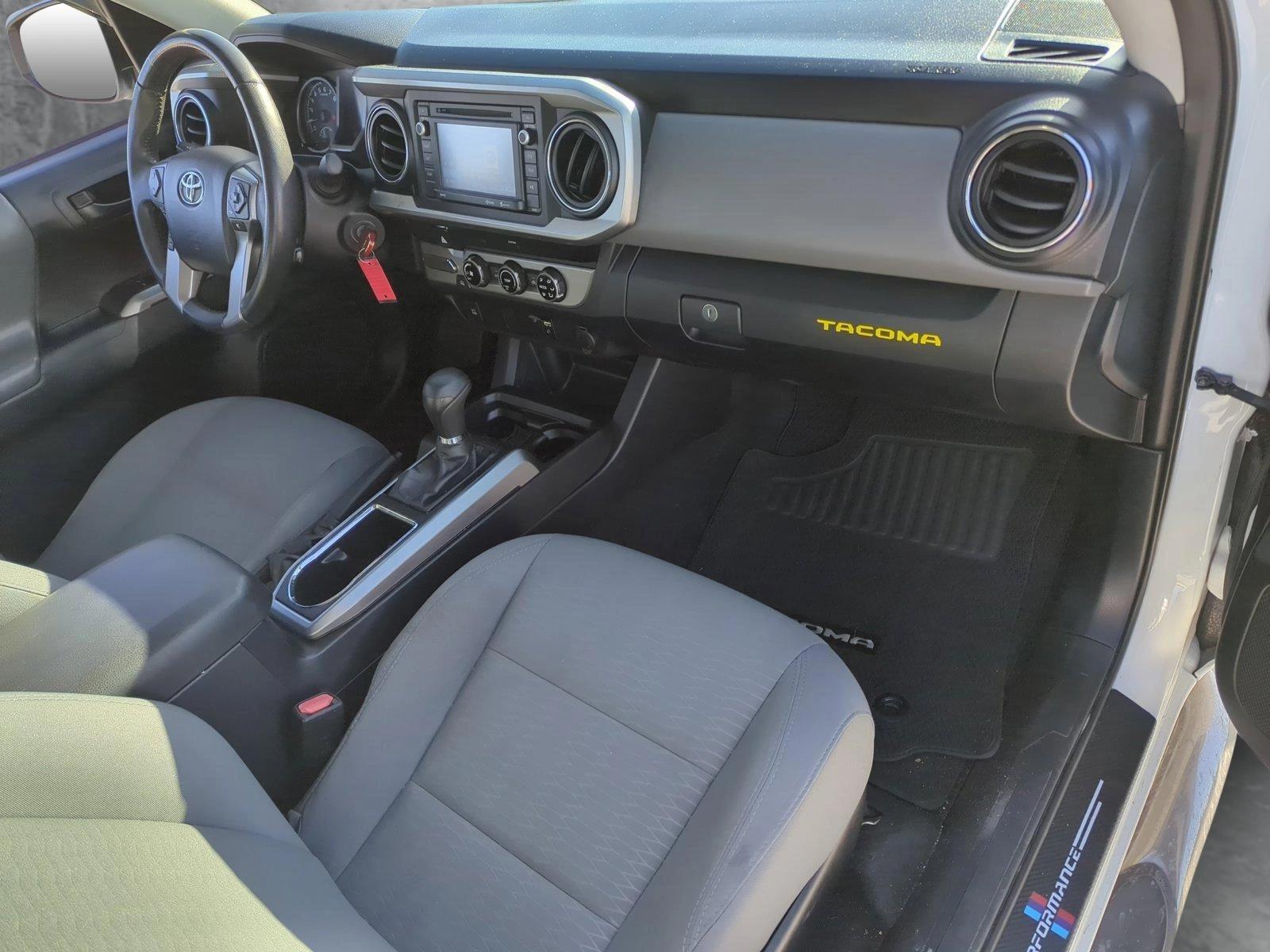 2017 Toyota Tacoma Vehicle Photo in Ft. Myers, FL 33907