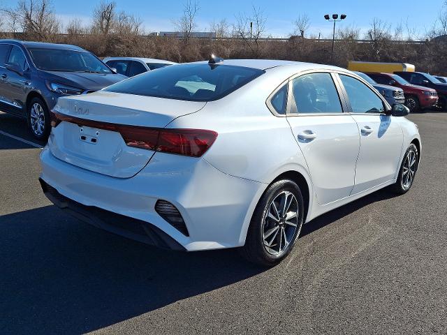 2023 Kia Forte Vehicle Photo in TREVOSE, PA 19053-4984