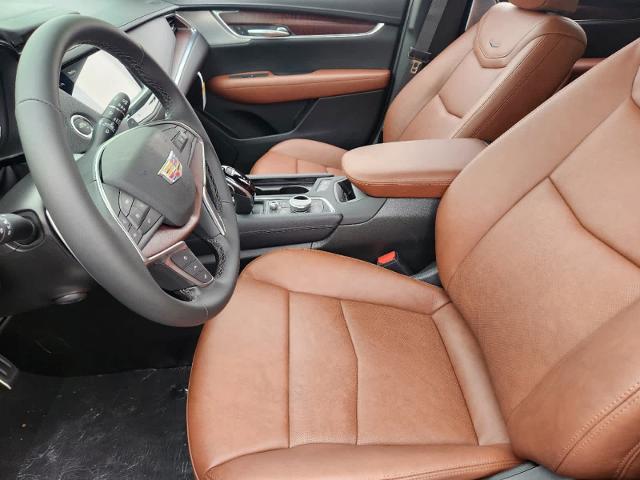 2025 Cadillac XT5 Vehicle Photo in Grapevine, TX 76051