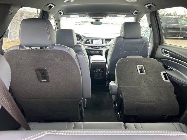 2022 Buick Enclave Vehicle Photo in MEDINA, OH 44256-9631