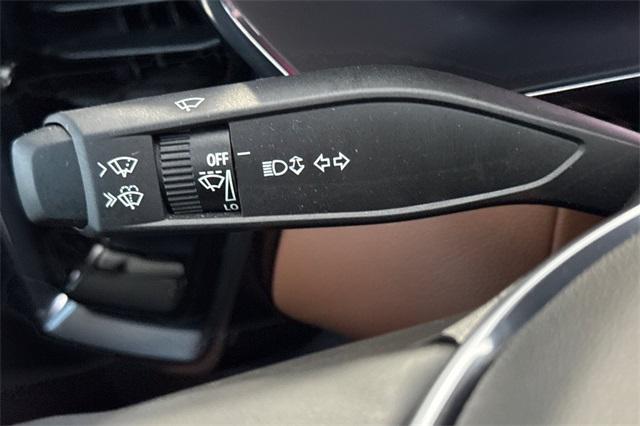2023 GMC Canyon Vehicle Photo in ELK GROVE, CA 95757-8703