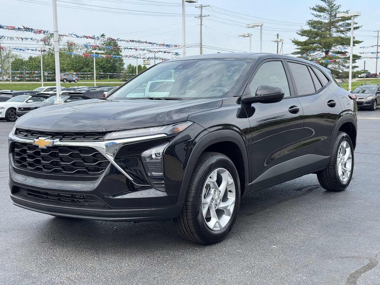 2025 Chevrolet Trax Vehicle Photo in BOONVILLE, IN 47601-9633