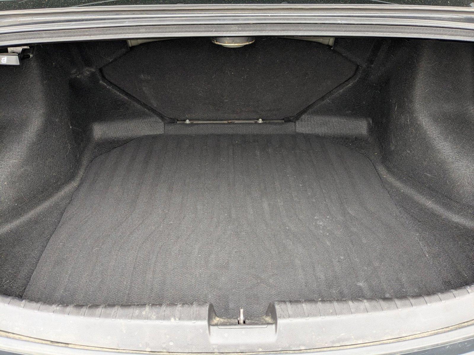 2013 Acura ILX Vehicle Photo in VALENCIA, CA 91355-1705