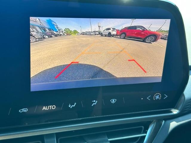 2025 Chevrolet Equinox EV Vehicle Photo in COLUMBIA, MO 65203-3903