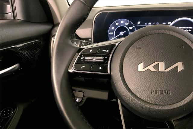 2024 Kia Seltos Vehicle Photo in Lees Summit, MO 64086