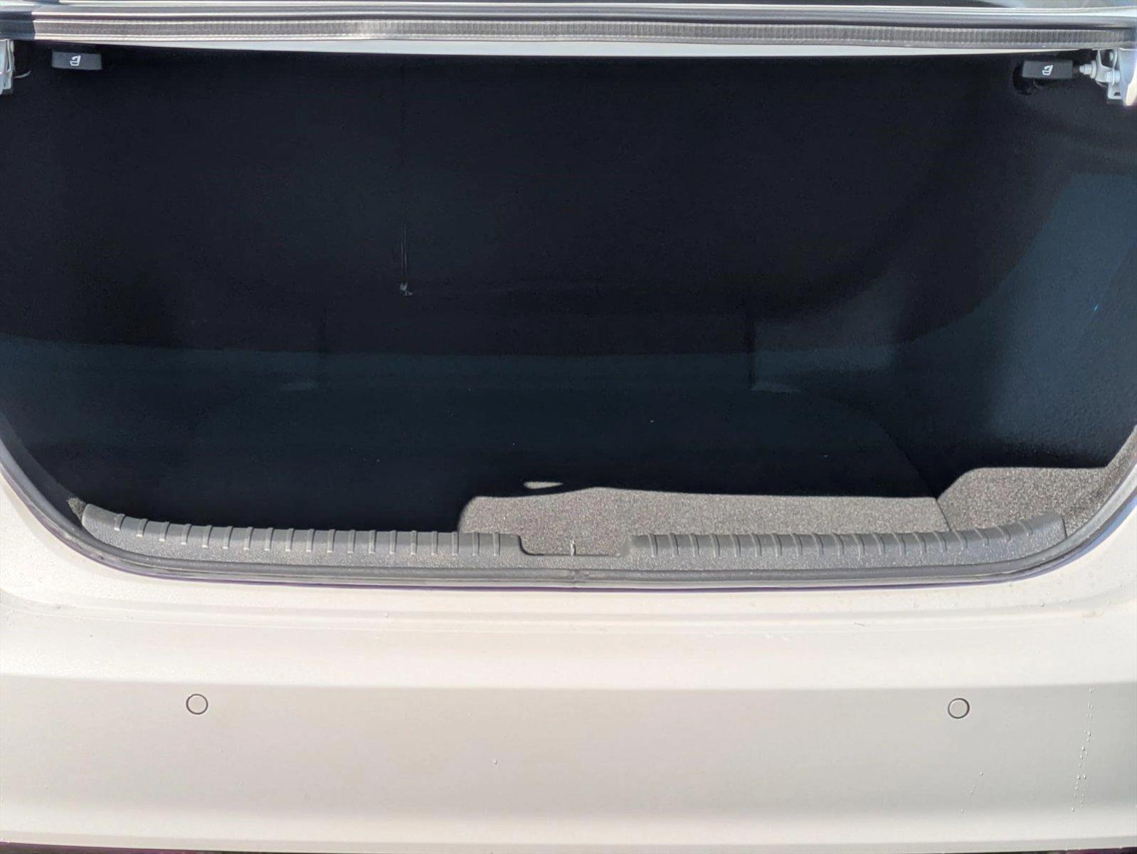 2024 Honda Accord Hybrid Vehicle Photo in Valencia, CA 91355-1794