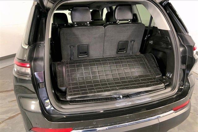 2022 Jeep Grand Cherokee L Vehicle Photo in INDEPENDENCE, MO 64055-1314