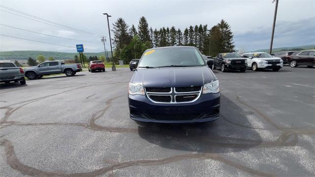 2016 Dodge Grand Caravan Vehicle Photo in TULLY, NY 13159-3159