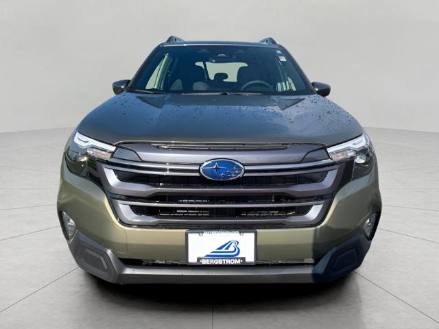 2025 Subaru Forester Vehicle Photo in Green Bay, WI 54304