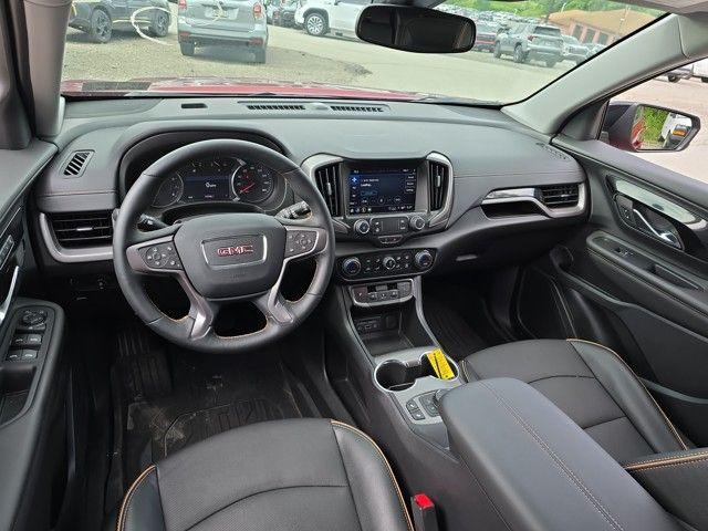 2023 GMC Terrain Vehicle Photo in Pleasant Hills, PA 15236