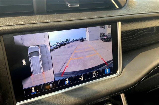 2021 GMC Yukon Vehicle Photo in TOPEKA, KS 66609-0000