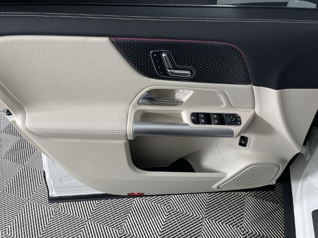 2025 Mercedes-Benz GLA 250 Vehicle Photo in GILBERT, AZ 85297-0402