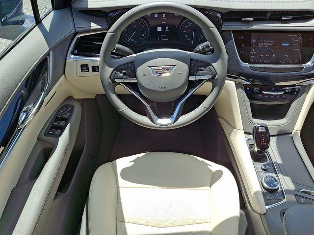 2024 Cadillac XT6 Vehicle Photo in DANBURY, CT 06810-5034