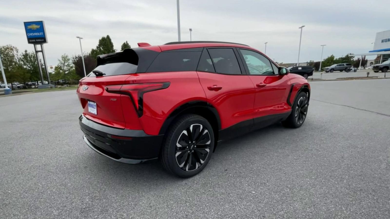 2024 Chevrolet Blazer EV Vehicle Photo in BENTONVILLE, AR 72712-4322