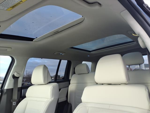2025 Hyundai SANTA FE Vehicle Photo in Peoria, IL 61615