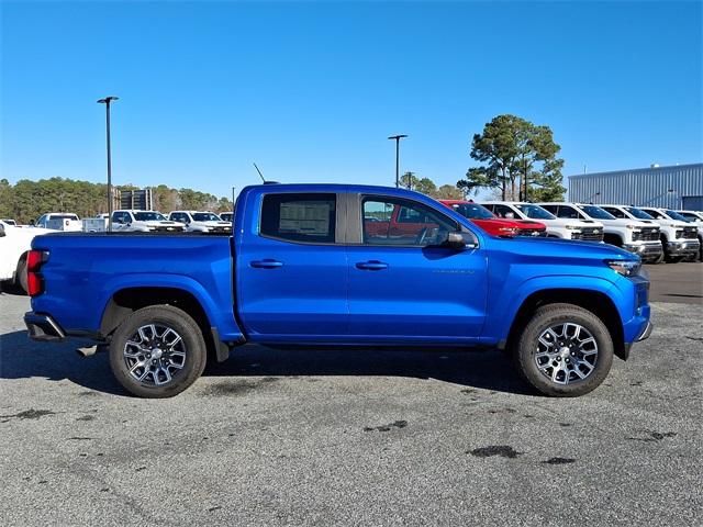 2024 Chevrolet Colorado Vehicle Photo in BERLIN, MD 21811-1121