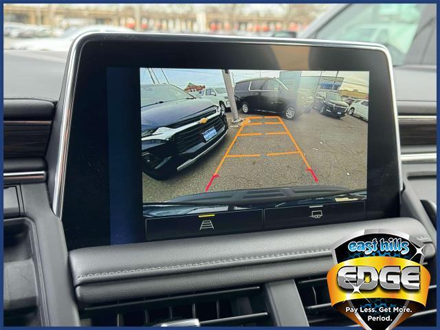 2023 Chevrolet Suburban Vehicle Photo in Roslyn, NY 11576