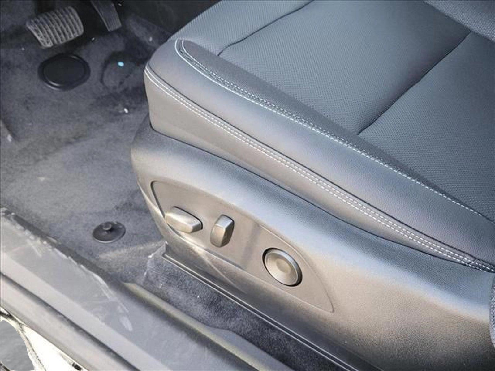 2024 Chevrolet Blazer EV Vehicle Photo in PEORIA, AZ 85382-3715