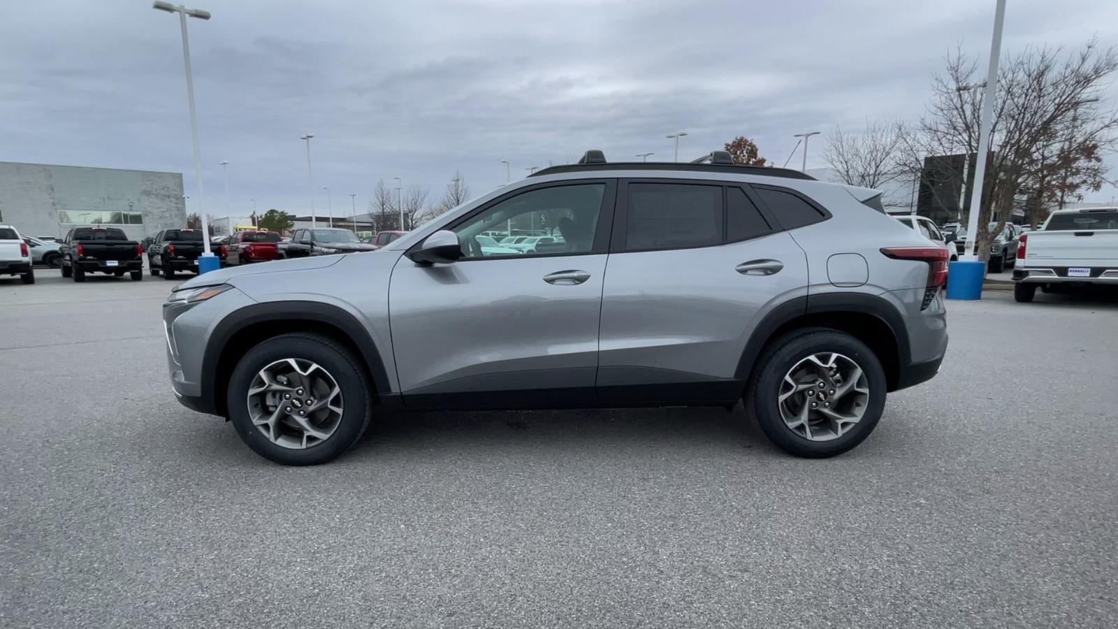 2025 Chevrolet Trax Vehicle Photo in BENTONVILLE, AR 72712-4322