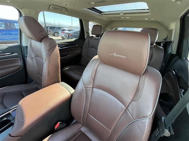 2018 Buick Enclave Vehicle Photo in ALCOA, TN 37701-3235