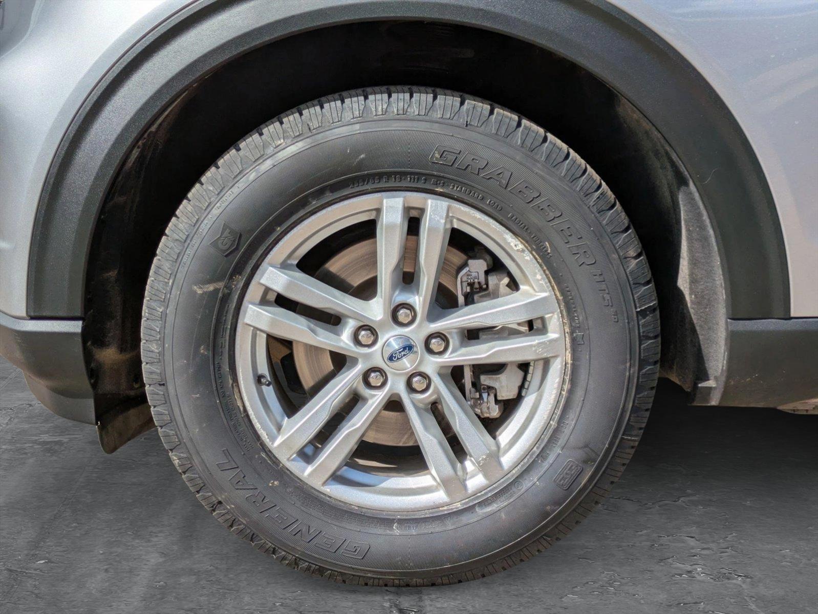2023 Ford Explorer Vehicle Photo in GOLDEN, CO 80401-3850
