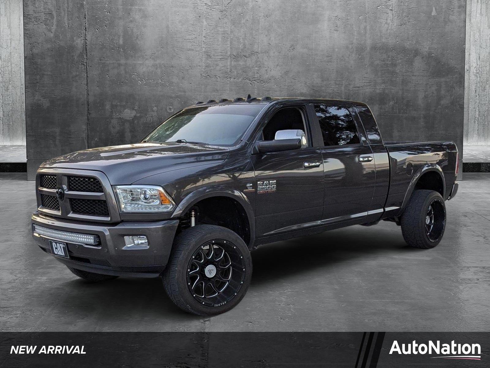 2017 Ram 2500 Vehicle Photo in PEMBROKE PINES, FL 33024-6534
