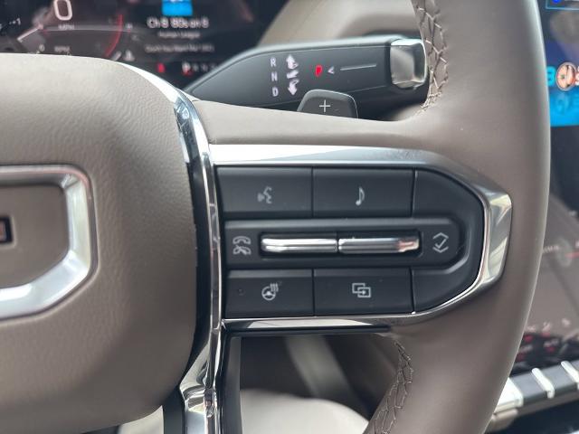 2025 GMC Yukon Vehicle Photo in MARION, NC 28752-6372