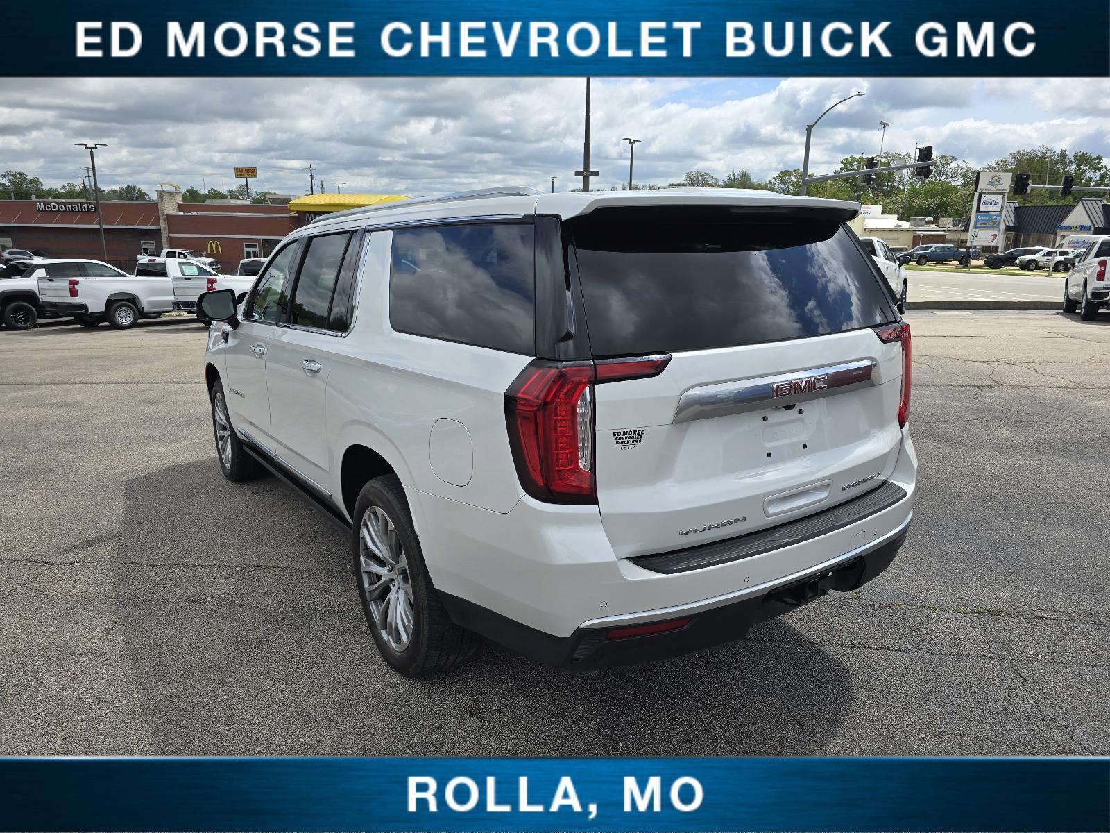 2022 GMC Yukon XL Vehicle Photo in Rolla, MO 65401