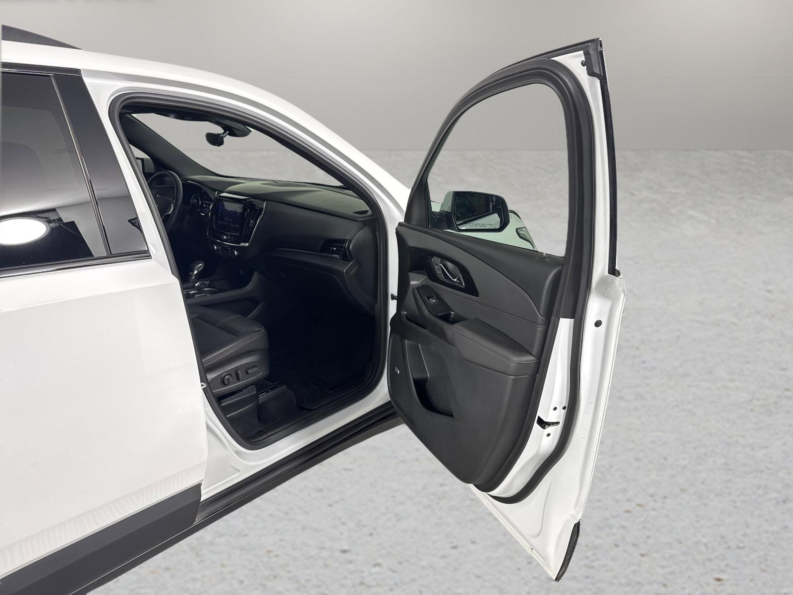 2023 Chevrolet Traverse Vehicle Photo in GEORGETOWN, TX 78626-7508