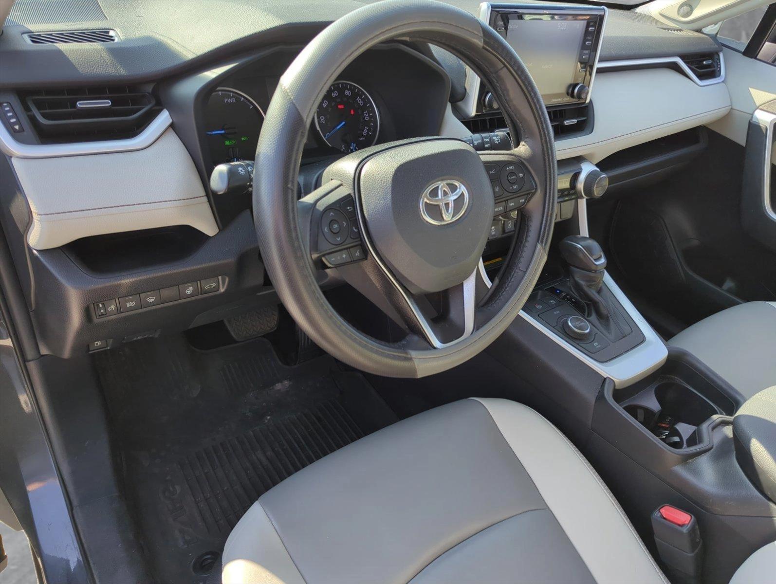 2021 Toyota RAV4 Vehicle Photo in Ft. Myers, FL 33907