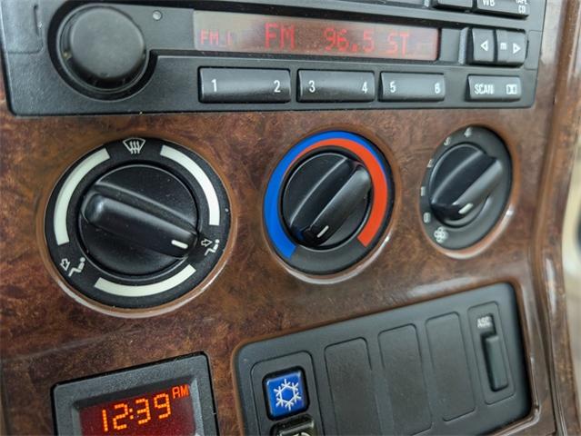 1997 BMW 2.8L Vehicle Photo in ENGLEWOOD, CO 80113-6708