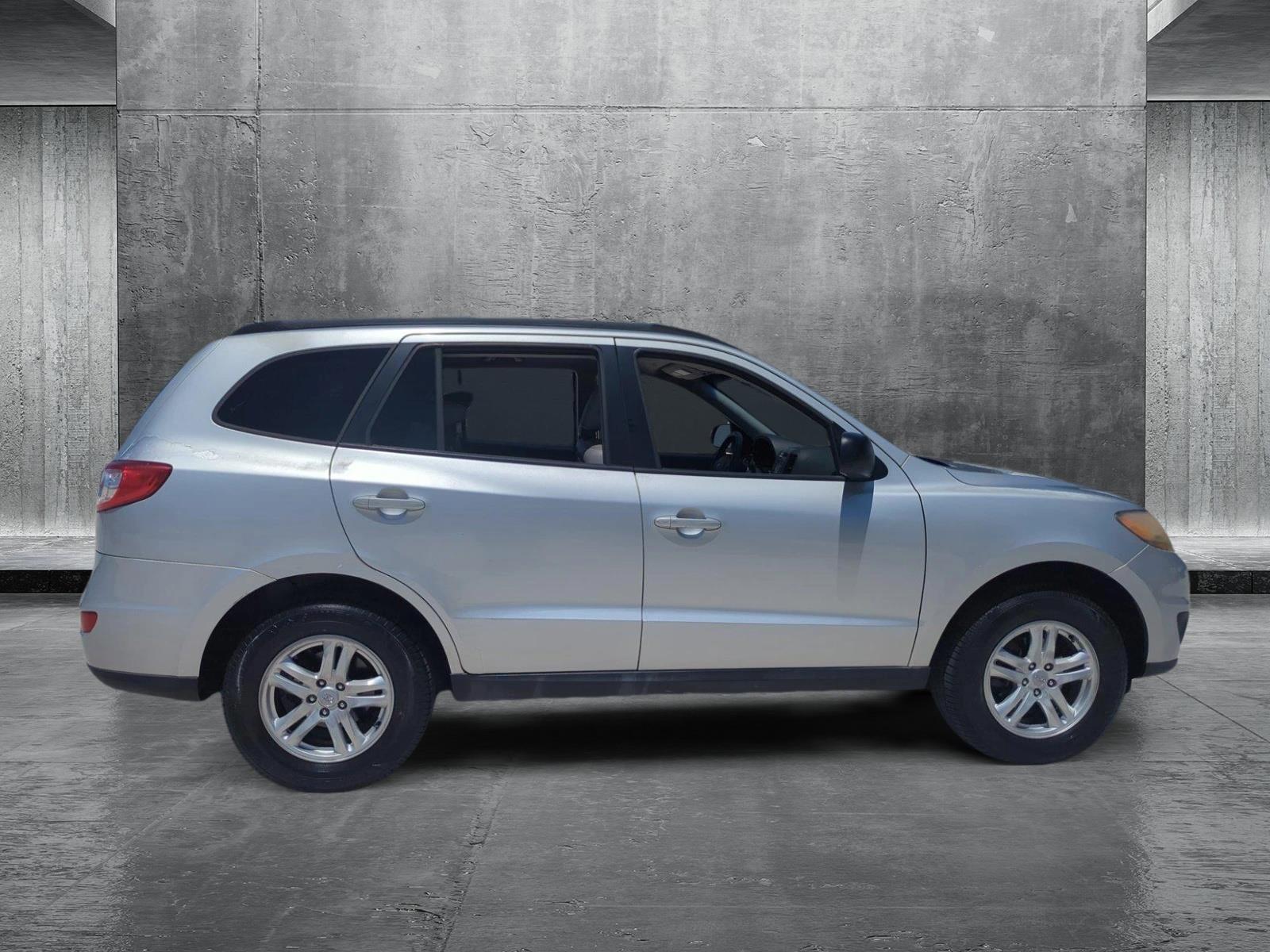 2011 Hyundai SANTA FE Vehicle Photo in Pembroke Pines, FL 33027