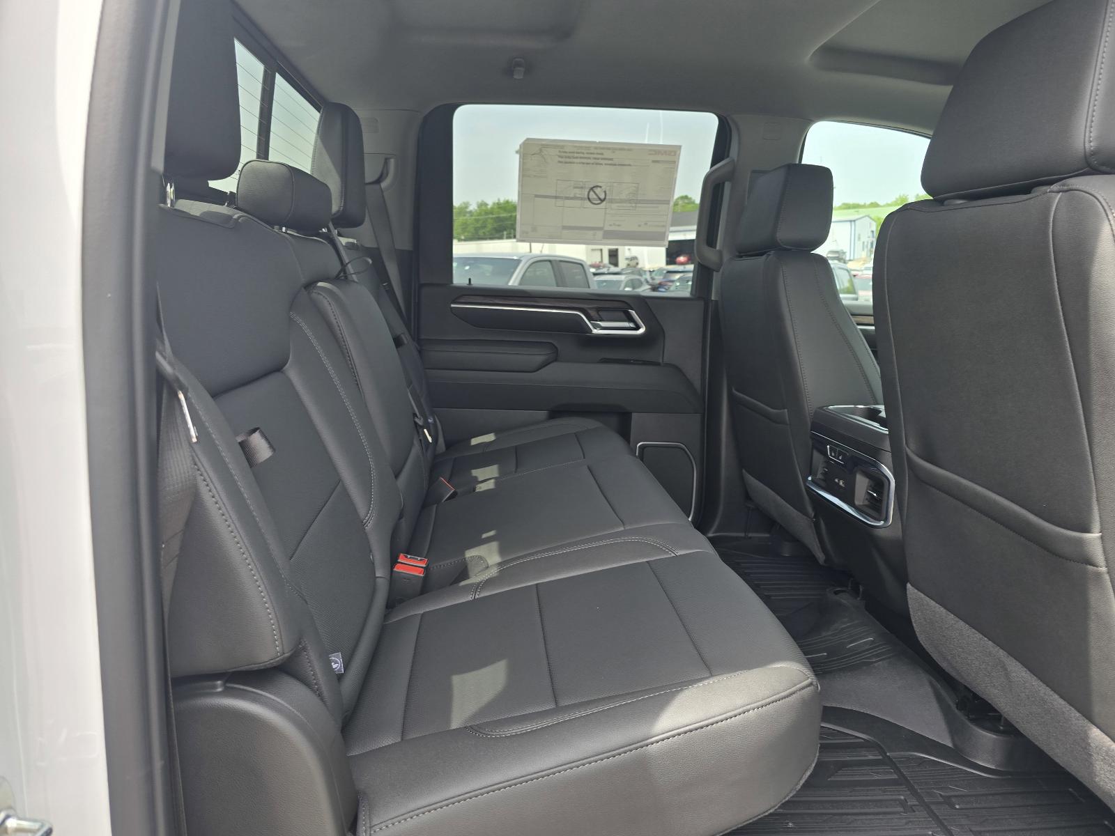 2025 GMC Sierra 2500 HD Vehicle Photo in Rolla, MO 65401