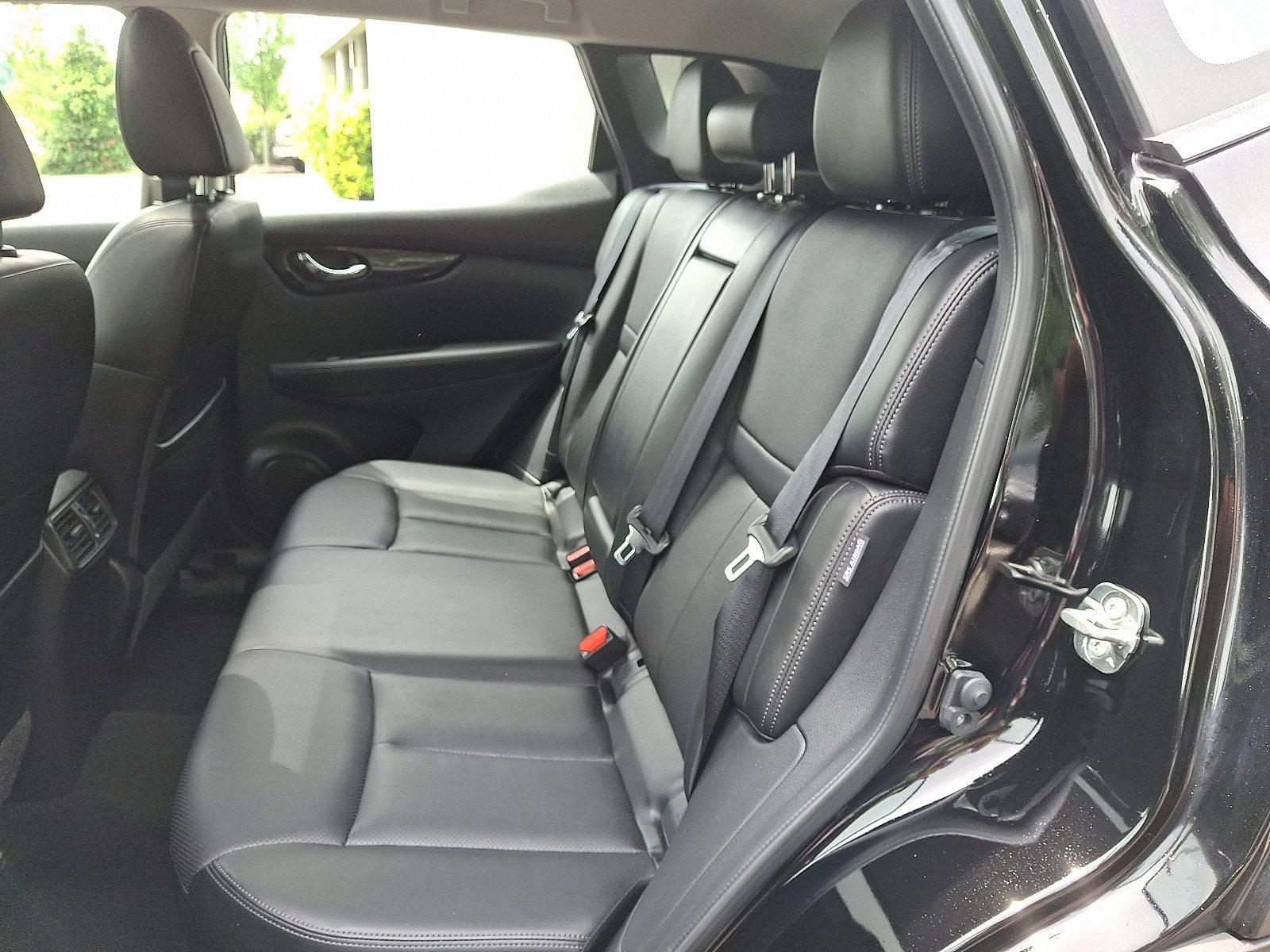 2022 Nissan Rogue Sport Vehicle Photo in Jenkintown, PA 19046