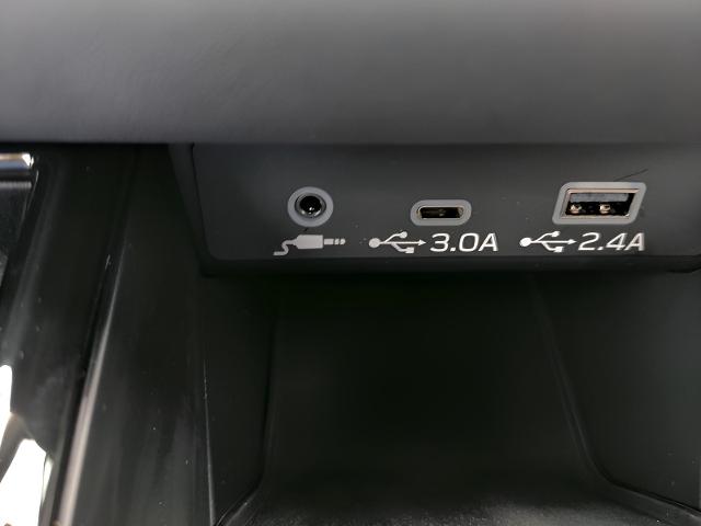2025 Subaru Outback Vehicle Photo in Green Bay, WI 54304