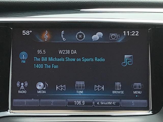 2017 Buick Envision Vehicle Photo in GREEN BAY, WI 54303-3330