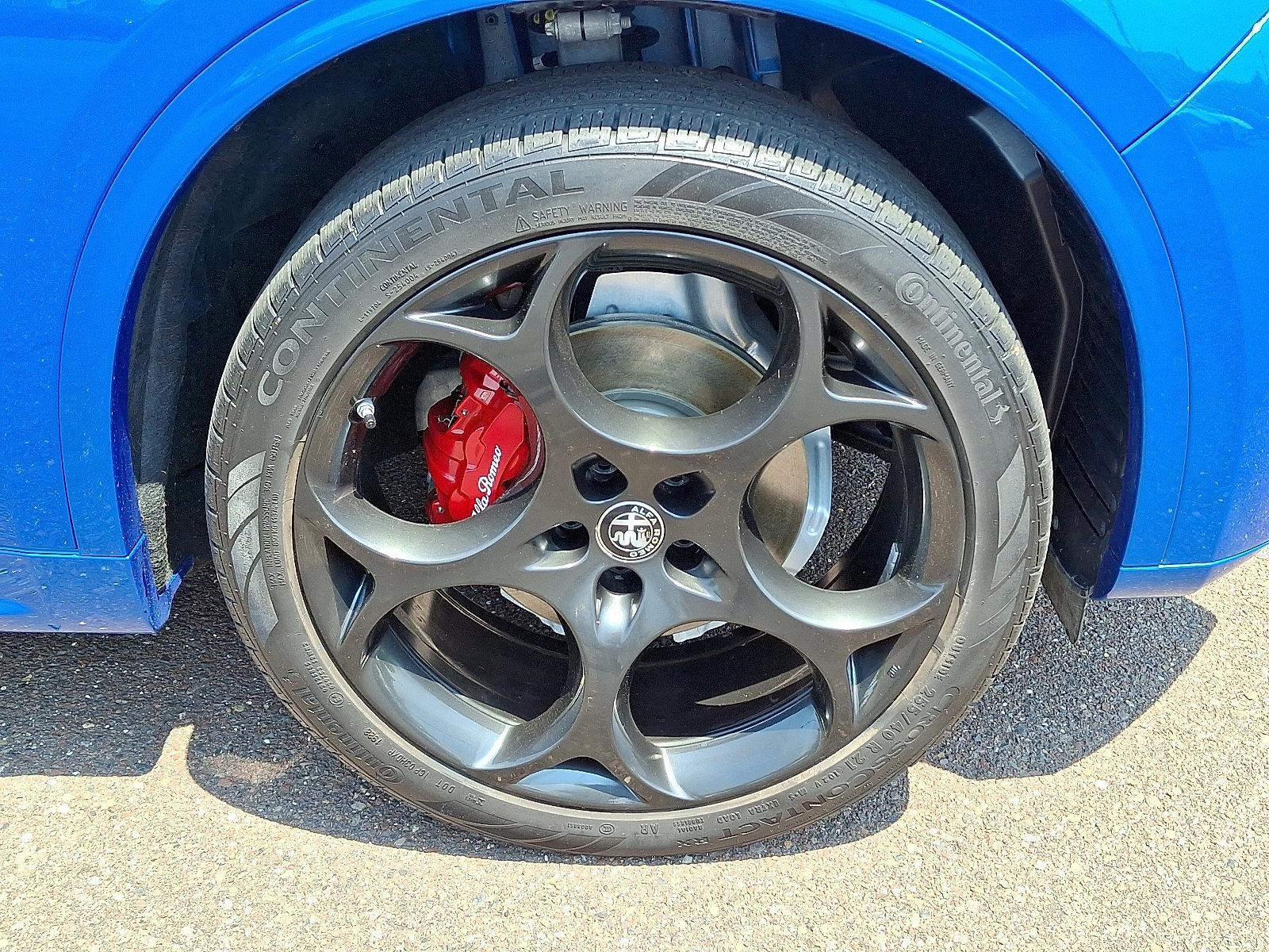 2023 Alfa Romeo Stelvio Vehicle Photo in Willow Grove, PA 19090