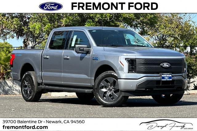 2025 Ford F-150 Lightning Flash's photo