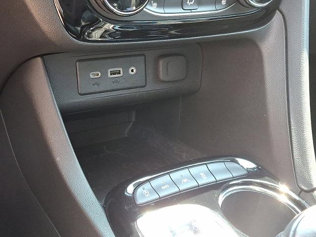 2023 Buick Encore GX Vehicle Photo in TREVOSE, PA 19053-4984