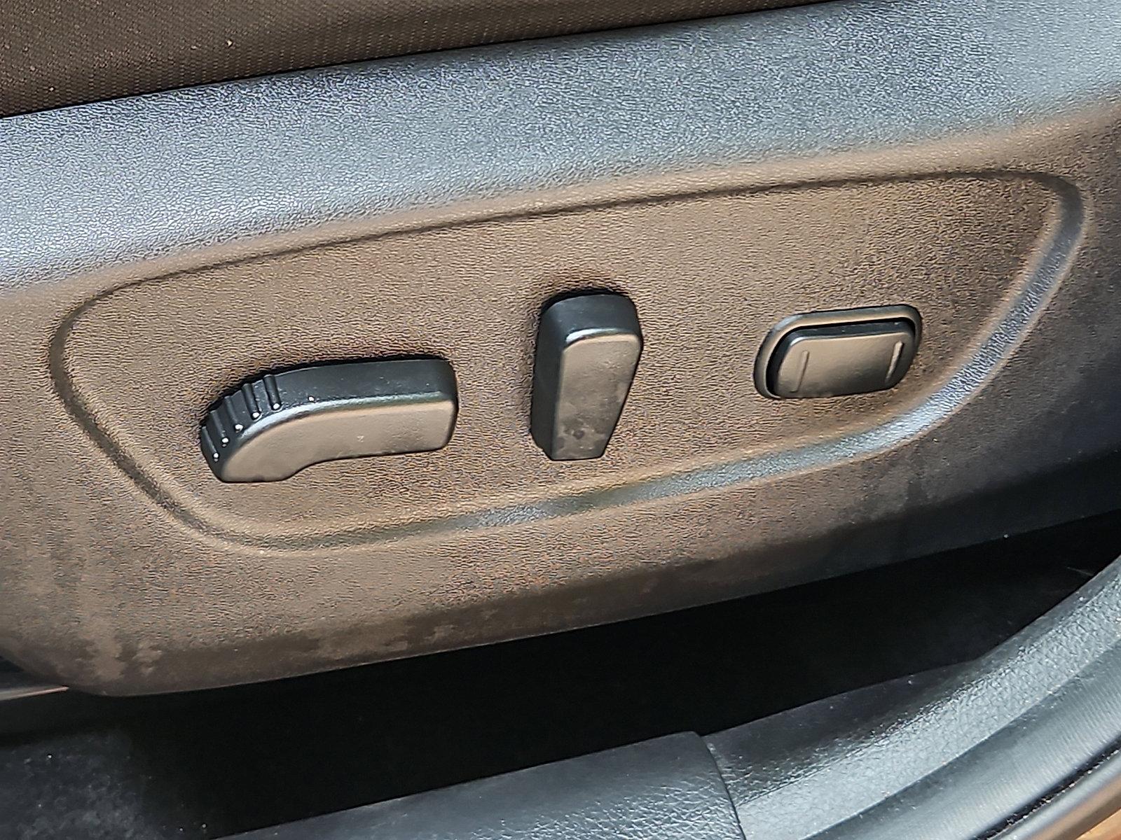 2017 Nissan Rogue Vehicle Photo in Jenkintown, PA 19046